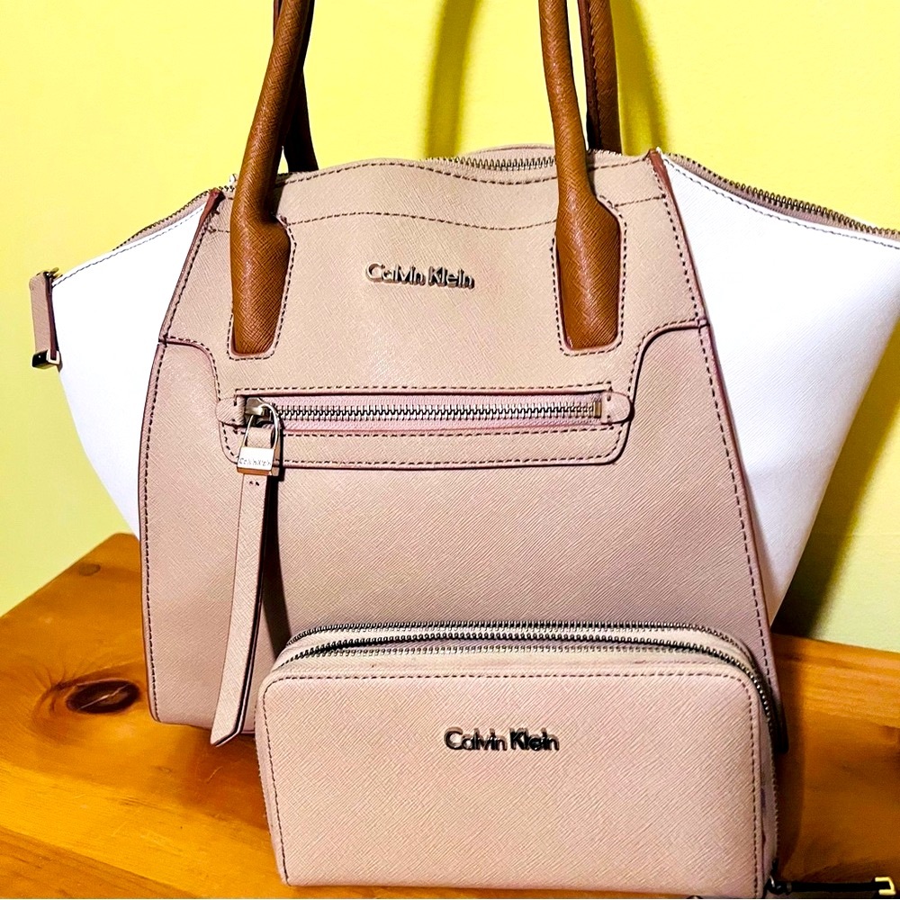 Calvin Klein Bag with Matching Long Wallet